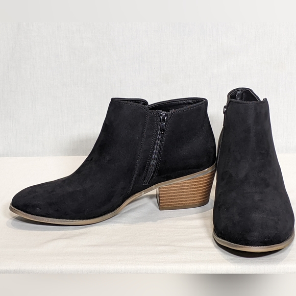 NEW Amazon Essentials Womens Aola Ankle Boot Side Zipper Sz 11 black - Picture 3 of 4